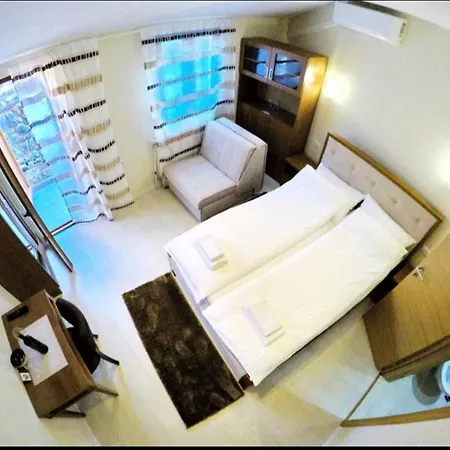 Vinopolis Apartman